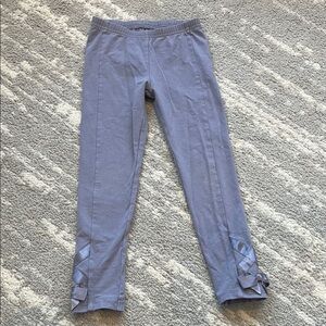 Janie and Jack Purple Leggings with Bow Accents